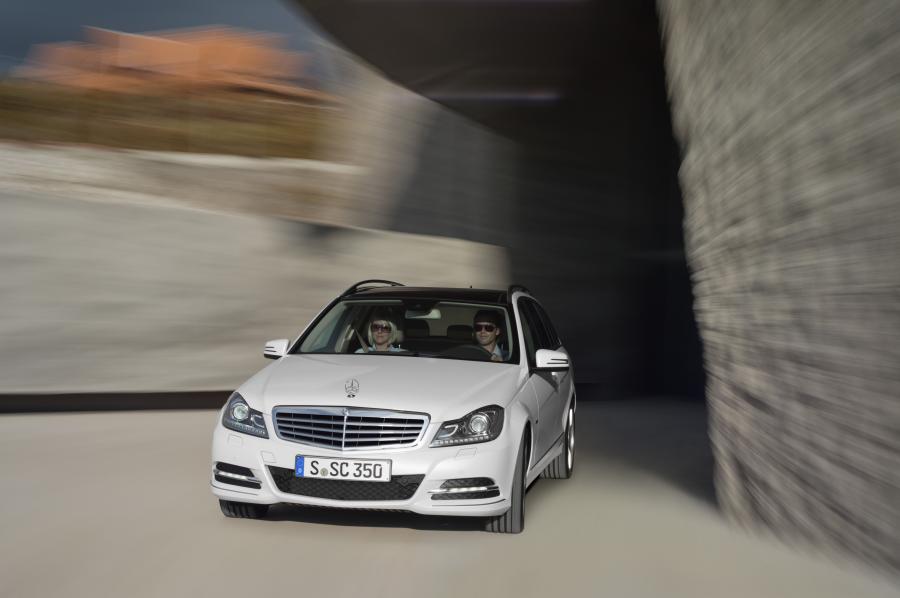  Mercedes-Benz C350 CDI Station Wagon 2011 года  (фото 16 из 21)